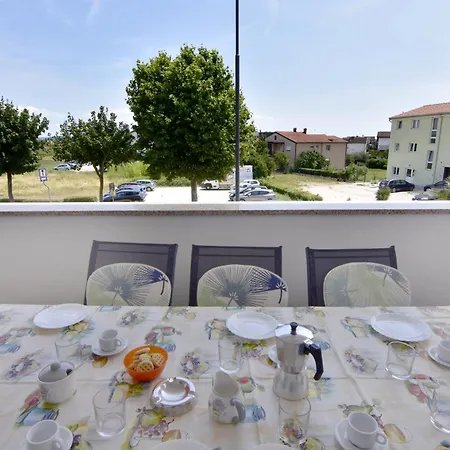 Lejlighed For Families With Children - 23671 *