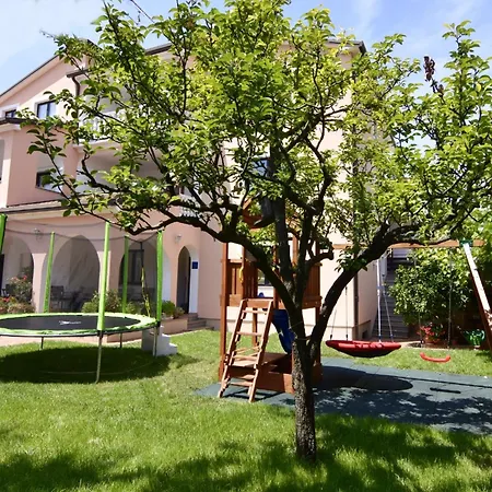 For Families With Children - 23671 * Umag